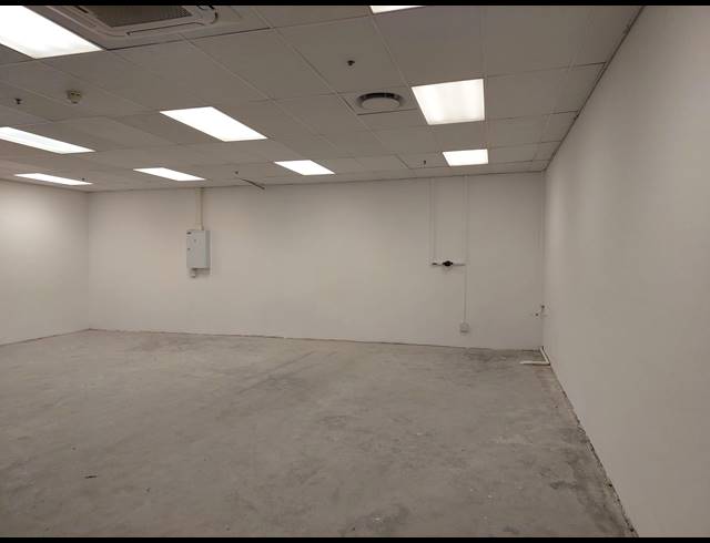 93M² RETAIL TO LET IN KUILS RIVER SOUTH